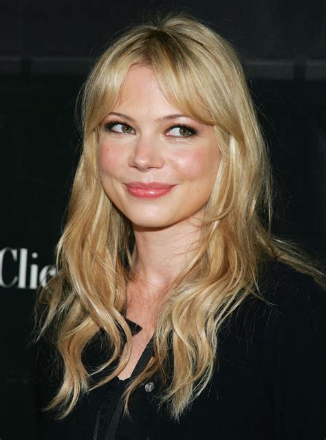 michelle williams long hair.